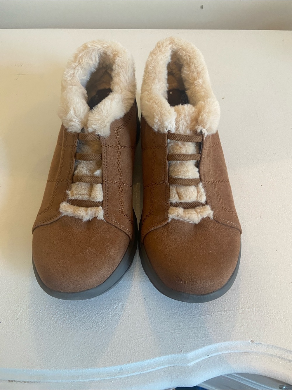 Bzees Brown Faux-Shearling Slip-On Women's Slippers